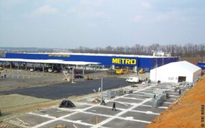 каркасно-тентовое сооружение для накрытие склада