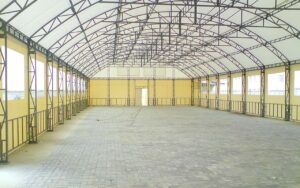 Тентовый ангар вид изнутри фото